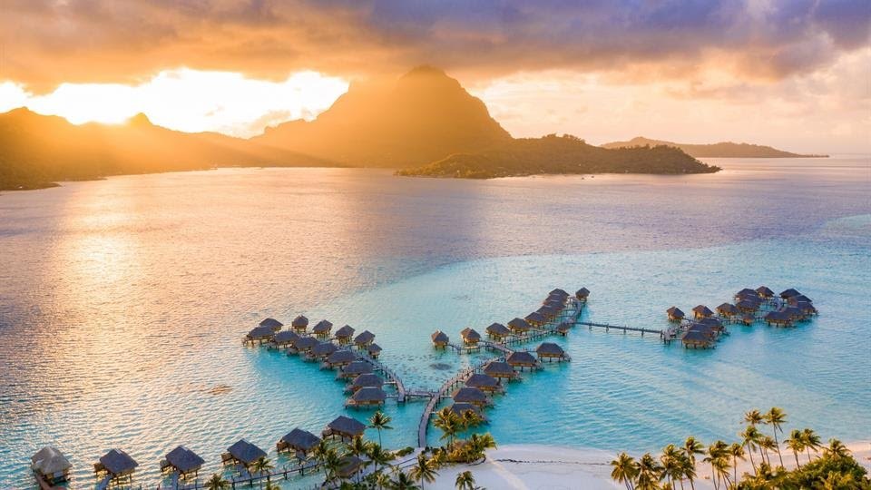 These Places Are Dream Honeymoon Destinations